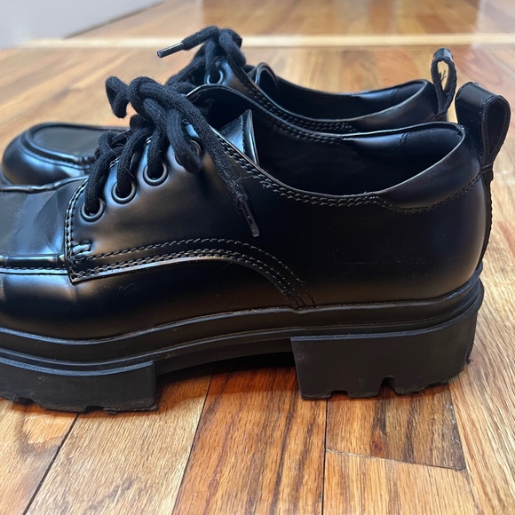 ZARA CHUNKY SOLE MOC-TOE SHOES - Picture 3 of 7